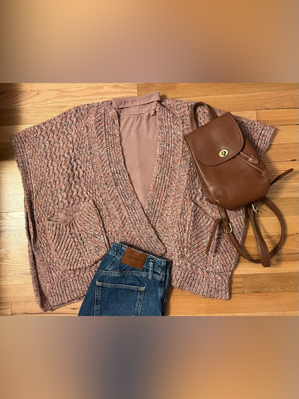 Universal Thread Women's Pink Multi-Tone V-Neck Knit Sweater
